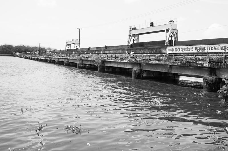 Impact of Green Revolution on Water Resources in India - Thanneermukkom Salt Water Barrier separating freshwater of Vembanad lake from saline water of Arabian Sea in Alappuzha district, Kerala. The Barrier has facilitated Green Revolution but degraded lake's water quality